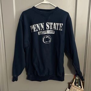 Women’s crewneck